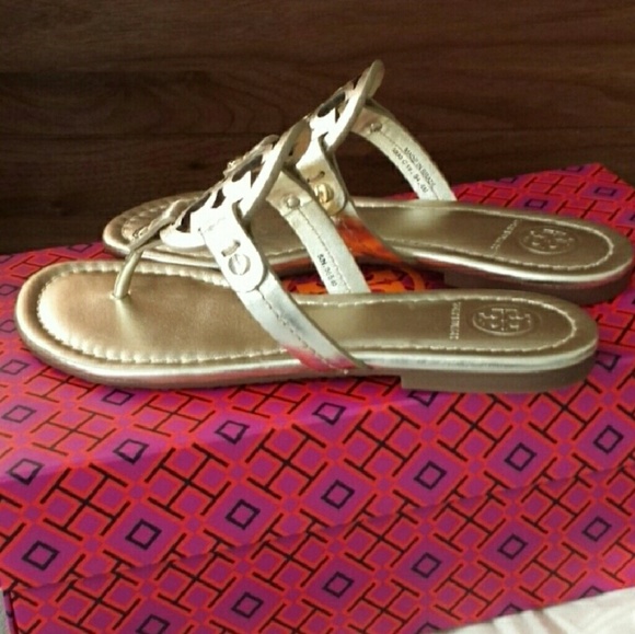 New Tory Burch Miller Sandals size 4 - Picture 3 of 5